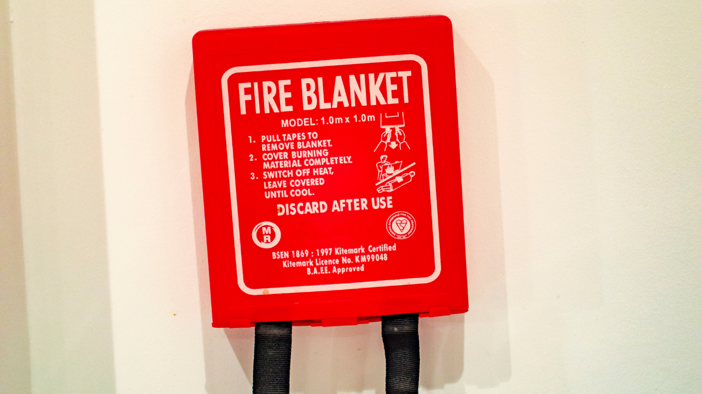 Fire Blankets A MustHave Safety Tool for Every Home and Workplace • Fireology